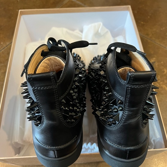 Black Men's Louis Mid-Top Spiked Leather Laboutin (with box) - Picture 4 of 4
